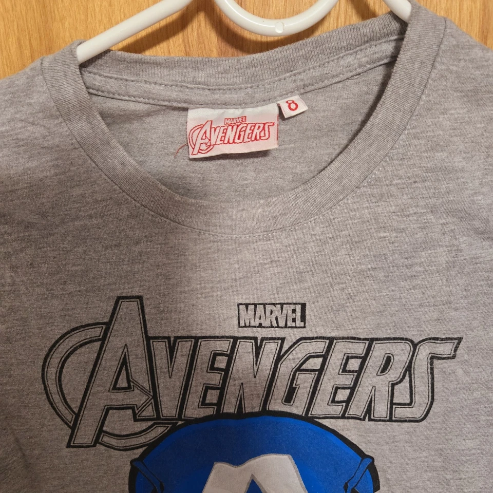 BUNDLE BOYS FASHION TOPS THE CHILDREN PLACE AND MARVEL - Image 4 of 4