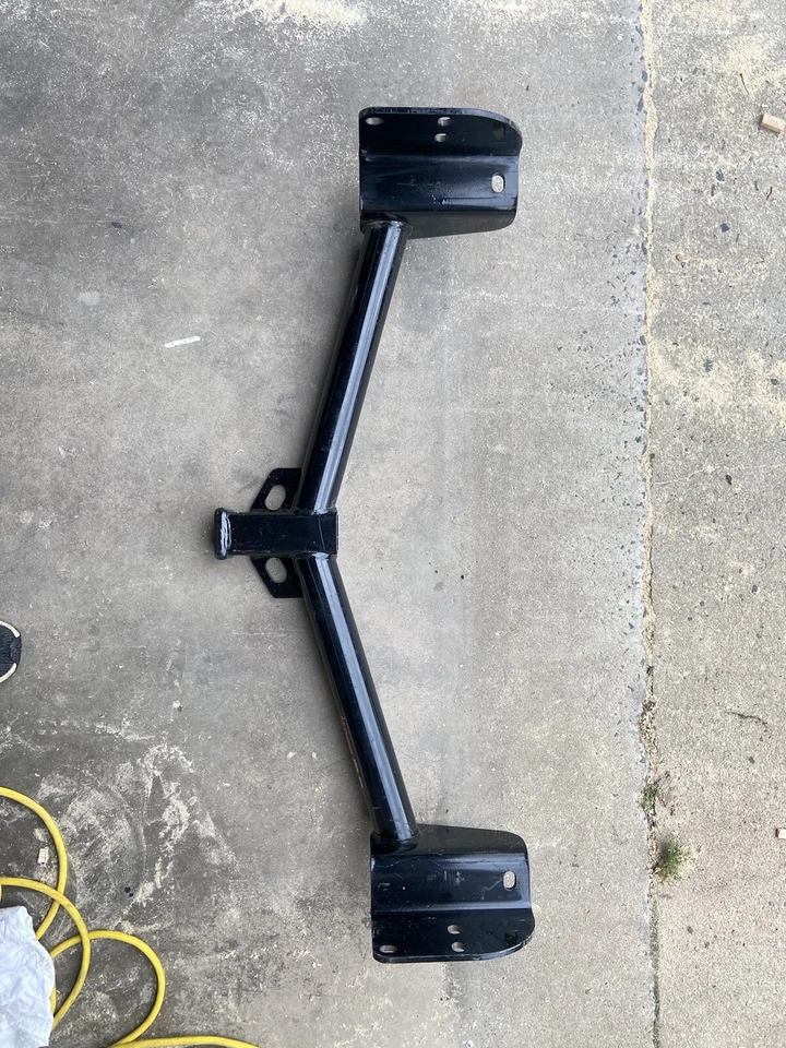 Enganche de remolque Curt CL3 13550 Ford Explorer/Mercury Mountaineer/Lincoln Aviator Foto 2 de 2