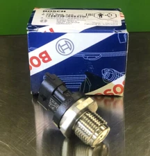 High Pressure Fuel Rail Sensor Fits For 03-07 5.9L Cummins & 04-05 LLY Duramax