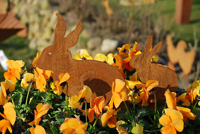 4er Hasenfamilie Als Deko-Stecker – Metall Edelrost, Ca. 58 Cm Hoch, Für Garten & Blumentopf