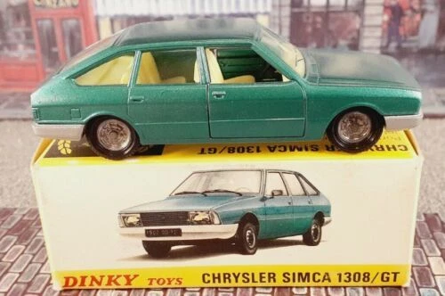 Fabricação Dinky Chrysler Vintage Diecast Carros, caminhões e vans