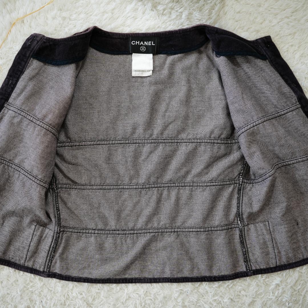 USED [GOOD CONDITION] CHANEL COCO MARK BUTTON VEL… - image 3