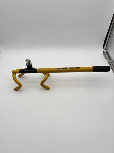 The Club Car Truck Steering Wheel Lock Yellow Twin Hook Model 3000 With 1 Key