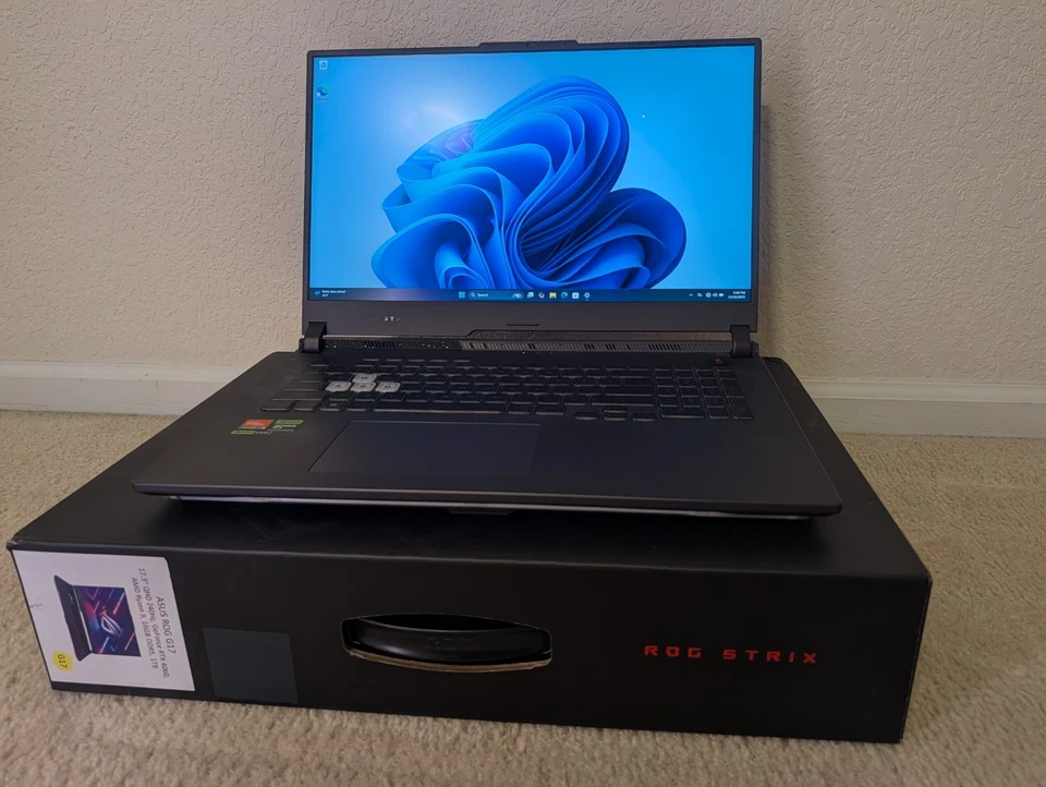 ASUS ROG Strix G17 G713PV Ryzen 9 RTX 4060 64 ГБ Ram 1 ТБ QHD 240 Гц - открытая коробка - Изображение 3 из 4