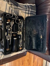 Yamaha Student Clarinet with Mouthpieces and Hard Case