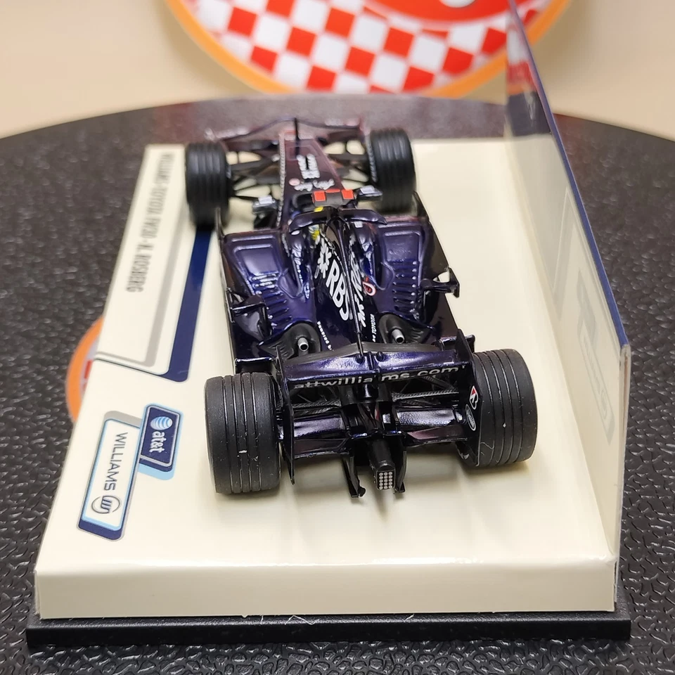 MINICHAMPS 1/43 Williams-Toyota FW30 Nico Rosberg Test Barcelona 25-27 400080307 - Image 3 of 4