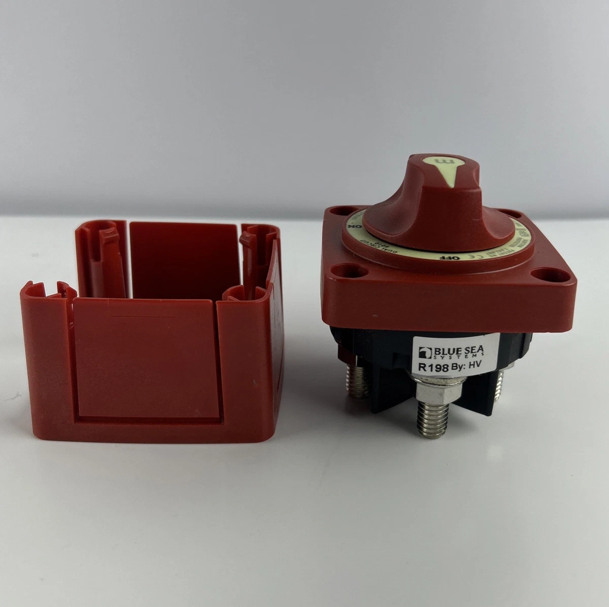 Blue Sea Systems 6010 m-Series Mini Dual Circuit Battery Switch Red 300A foto 5