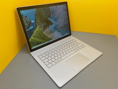 Microsoft Surface Book 2 Core i5-7300U 8GB RAM 256GB SSD Windows 11 Pro