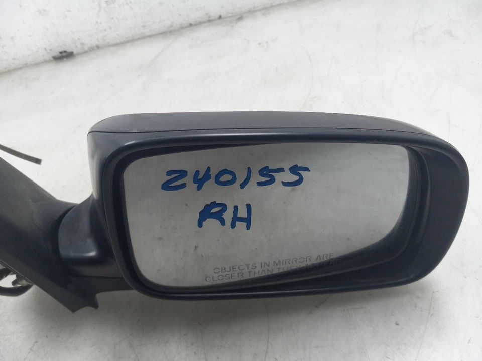 04-09 MONTAJE ESPEJO RETROVISOR LATERAL PASAJERO TOYOTA PRIUS Foto 3 de 4