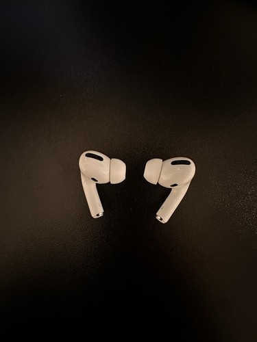 Original Apple Airpods Pro 1st Generation with Wireless Charging Case - Photo 3 sur 8