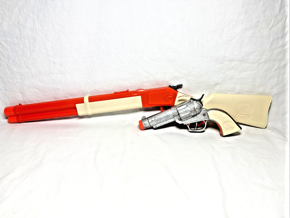 Legends Of The Wild West 26” Rifle & Pistol Cream/ Orange Cap Gun