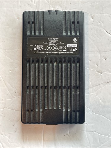 Kensington Portable 120W AC/DC Universal Power Supply Adapter Black Model 33197 - Afbeelding 5 van 10