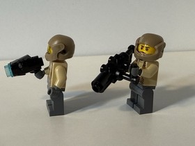 (2) LEGO Resistance Trooper Minifigure Star Wars Episode 7 75131 sw0698