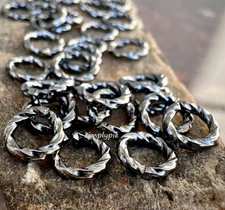 Gunmetal Twisted Jumprings 6mm 16g 50 Ring Connectors