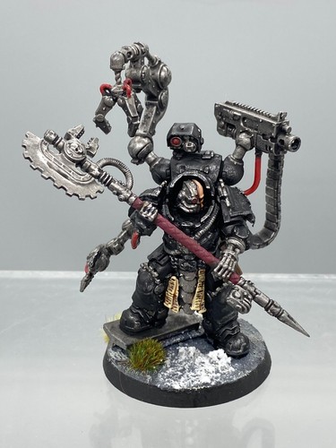GW 40K - Space Marines Iron Hands Iron Father Feirros painted (6A2 B977)