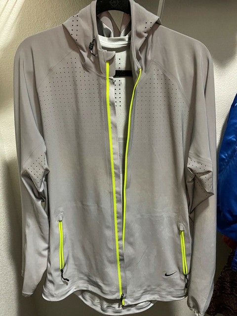 nike allover flash jacket