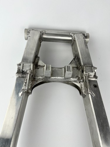 Yamaha FJ1200 Swing Rear Wheel Swing Arm Rear FJ1200 1XJ 1WH #25630 - Picture 3 of 18