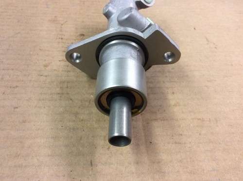 NEW ARI 83-62016 Brake Master Cylinder - Picture 7 of 7