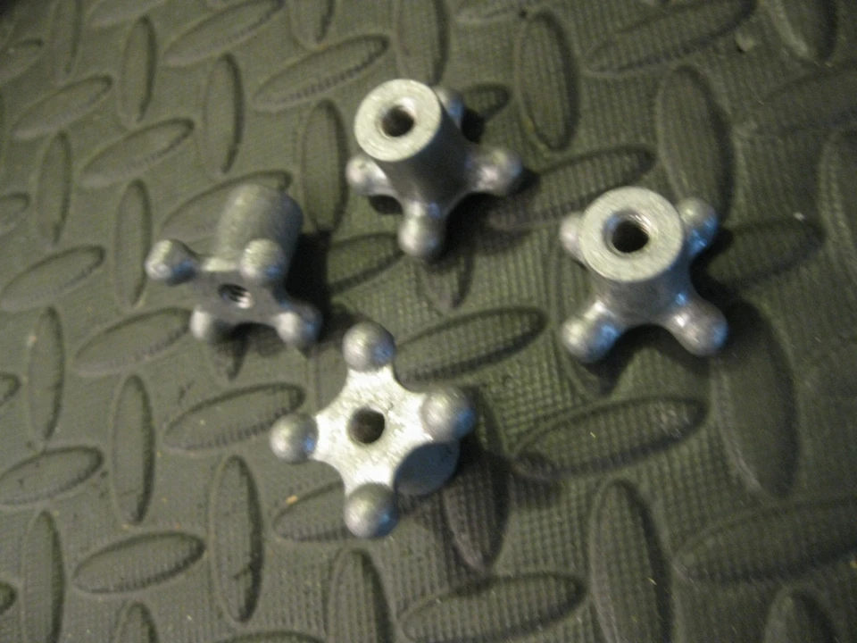 JEREGENS Jergens 1-1/4" Hand Knobs, 1/4-20 Tapped, Aluminium, 4pc lot