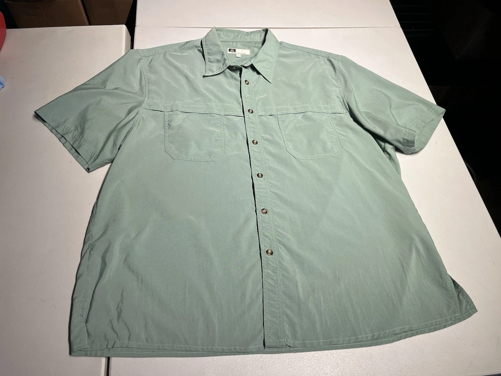 Tilley Endurables Shirt Men’s XXL Green Button Up Short Sleeve Hiking Outdoor