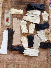 Lot of vintage leather and cloth gloves