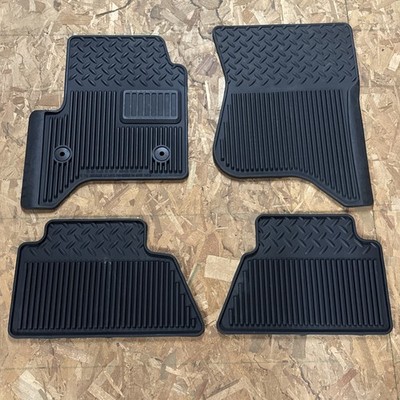 14-19 Genuine GM Silverado Sierra Floor Mats Set OEM  Rubber NEW - NEVER USED