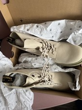 Dr Marten 1460 Parchment Beige Milled Nubuck WP (NEW)