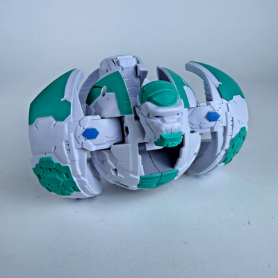 GORTHION - Bakugan DEKA Jumbo 4  BATTLE PLANET BRAWLERS