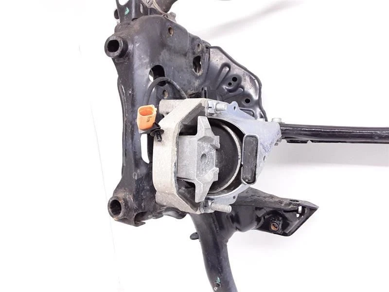 12-17 Audi A6 Front Crossmember With Engine Mounts 4G0399315L - Image 4 of 4