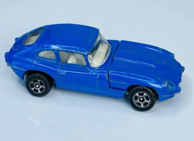 Vintage Corgi Junior Whizzwheels V12 Jaguar E Type 2+2 Made In