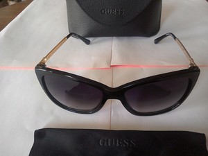 polarized sunglasses vs non