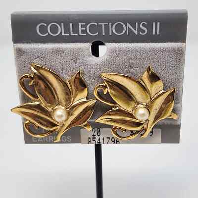 Collections II Yellow Gold Tone Leaf Floral Clip On Earrings Faux Pearl Vintage