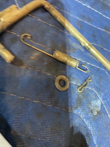 1984 Honda ATC 125 m seat latch lever release 072 - Picture 6 of 8