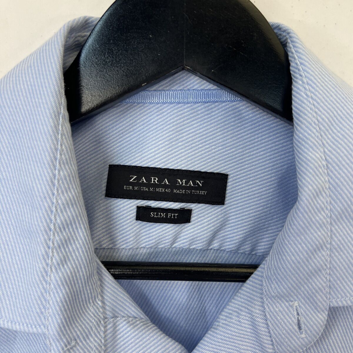 Zara Dress Shirt Adult Medium Light Blue L/S Button Up Slim Zara Dress Shirt Adult Medium Light Blue L/S Button Up Slim
