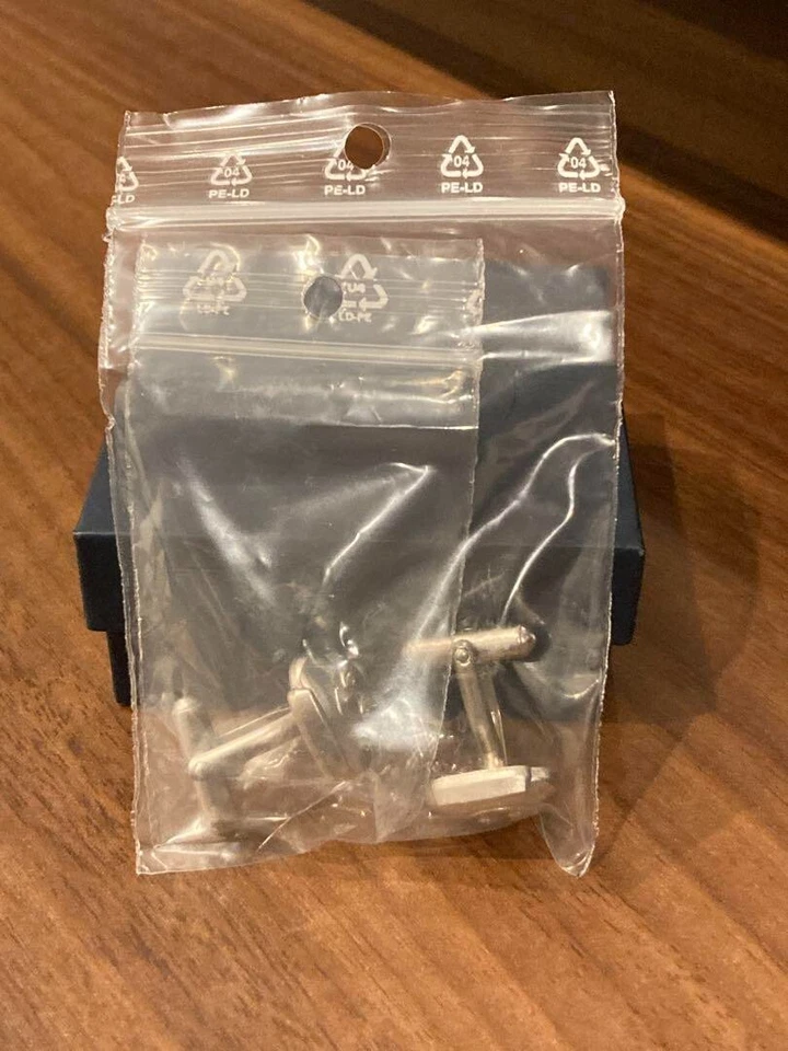 Gemelos Michelin Bibendum 2018 limitados a 200 ¡Raros! Foto 4 de 4