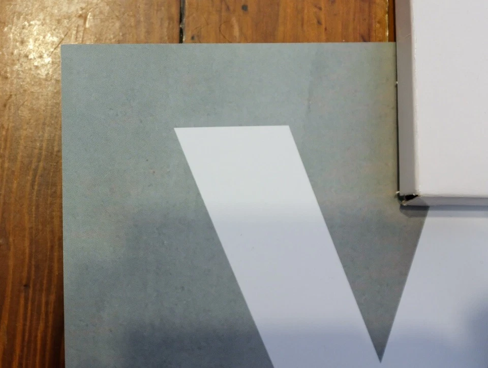 Póster limitado de Banksy Basquiat Beyond the Streets Vandalism as Modern Art 2018 Foto 4 de 4