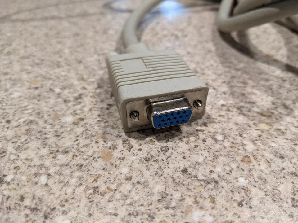 VGA Cable Monitor Lead, Beige High Quality - 5 meters 15 pin male to female 5m - Image 3 of 3