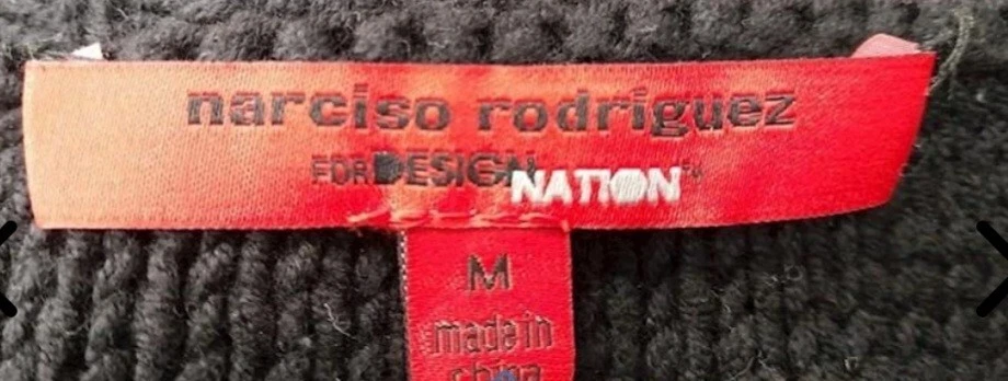 Narciso Rodriguez Foil Cable-Knit Black/Metallic Gray Size M Sweater - Image 2 of 3