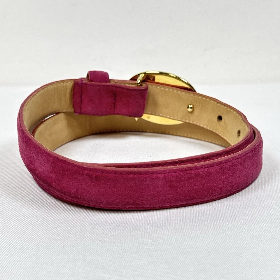 Vintage Avignon Pink Suede Belt Oval Brass Buckle Made in USA Women's M 29”-30” - Imagem 3 de 4