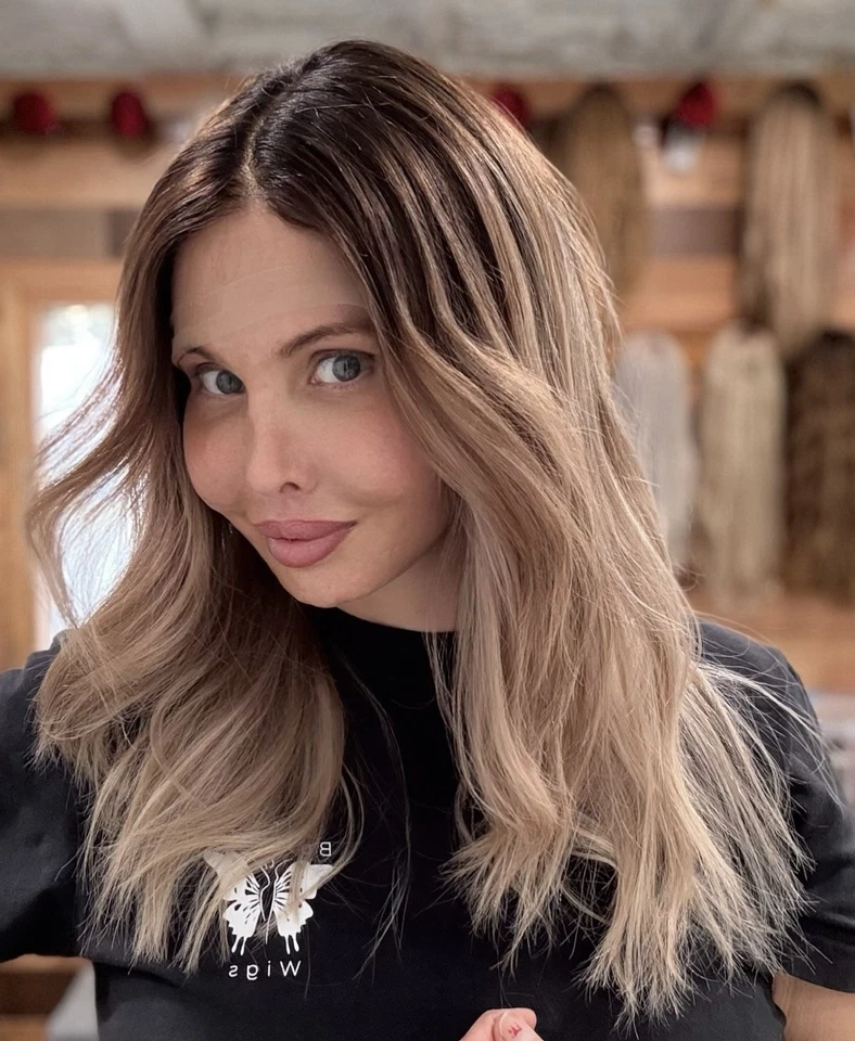 Peluca frontal 100 % cabello humano encaje Sheitel Jewish Remy 16" pequeña rubia con raíces oscuras Foto 4 de 4