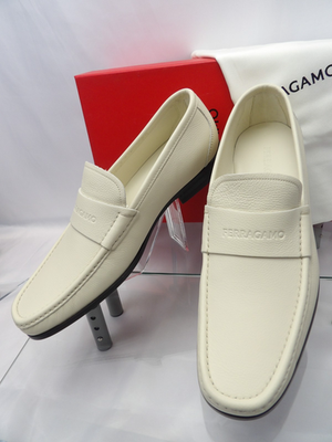 NIB FERRAGAMO DUPONT OFF WHITE LEATHER LOGO PENNY LOAFERS 13 EE ITALY NIB FERRAGAMO DUPONT OFF WHITE LEATHER LOGO PENNY LOAFERS 13  main image 4