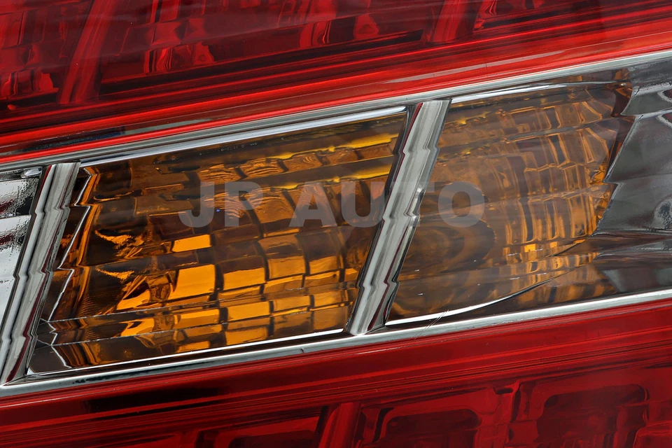 Luz trasera lado del pasajero para Toyota Avalon 2016-2018 Foto 2 de 4