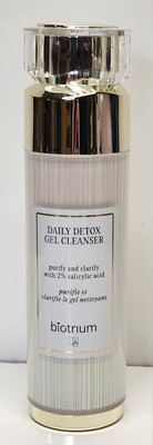 Biotrium Daily Detox Gel Cleanser Purify & Clarify 2% Salicylic Acid 100mL