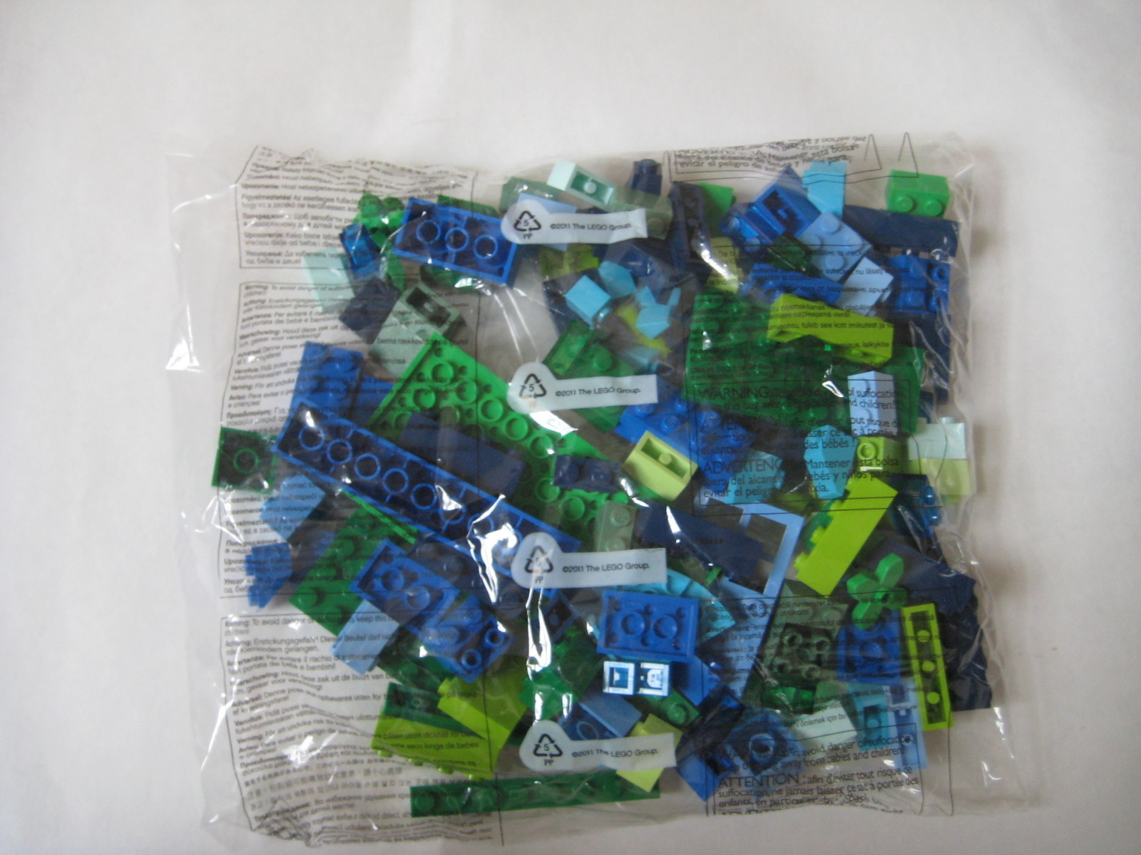 NEW Lego Classic Creative 150+ GREEN BLUE LIME BRICK BAG parts box creator set