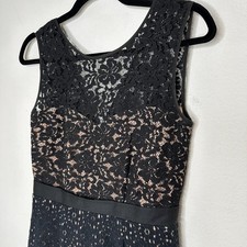 BCBGMAXAZRIA Black Lace Nude Lining Alice Dress Sleeveless Round-Neck Zip Back 2
