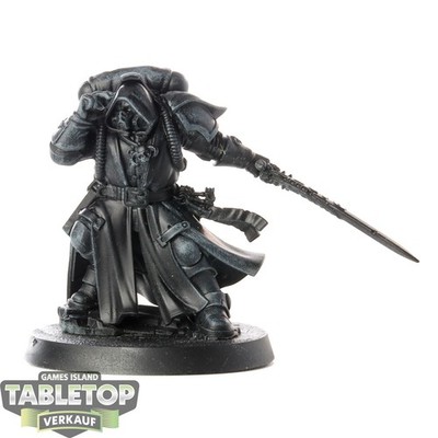 Space Marines - Primaris Librarian in Phobos Armour - grundiert