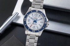 Breitling Superocean Stahl Automatik Herrenuhr Ref. A17366D81A1A1 B&P 2019