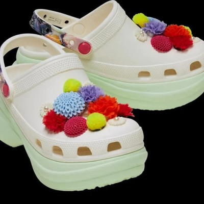 CROCS Bae Wildflower Clogs Womens Sz 10 White Green Platform Removable Jibbitz