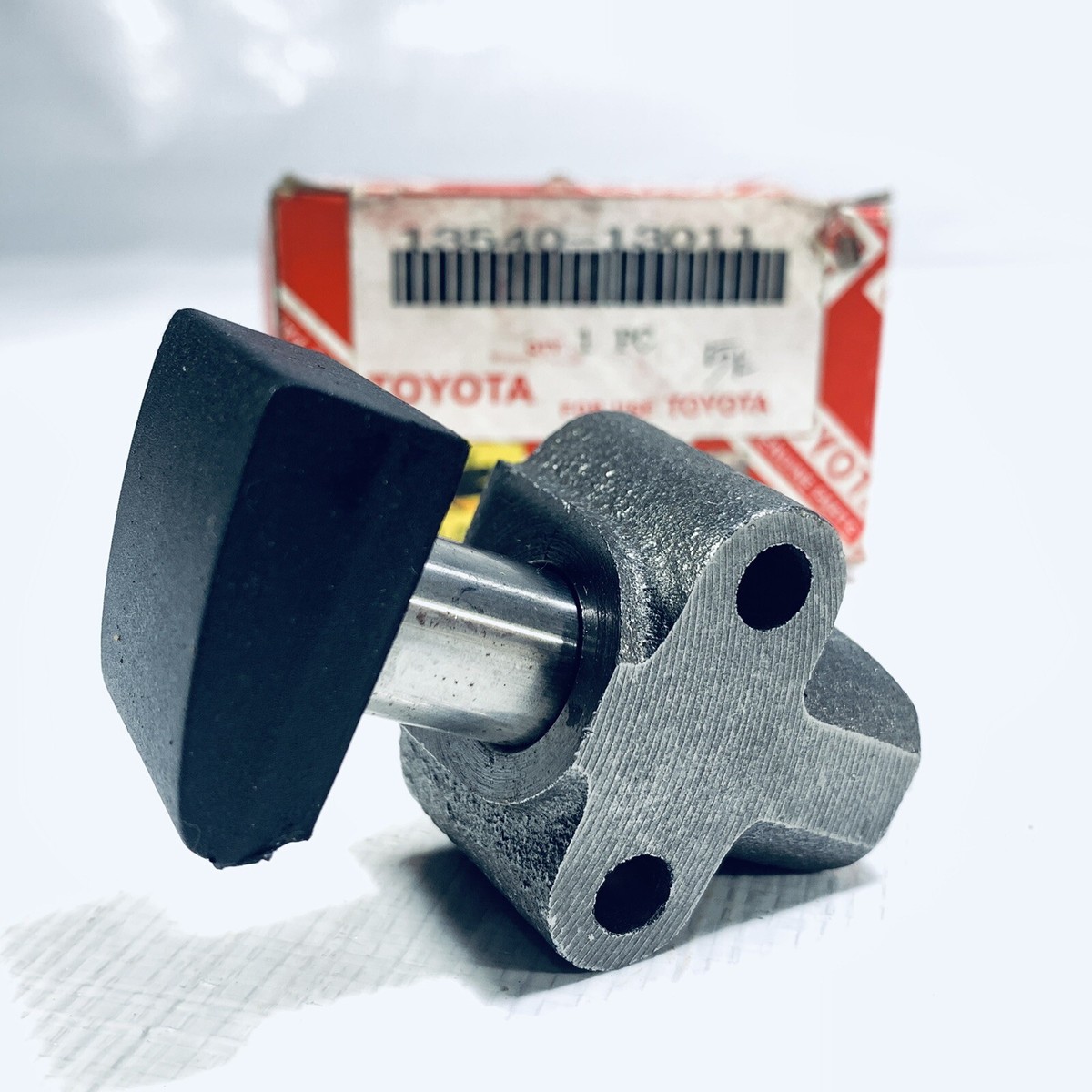 GENUINE PARTS TENSIONER ASSY CHAIN NO1 TOYOTA 1000 KP36 NOS