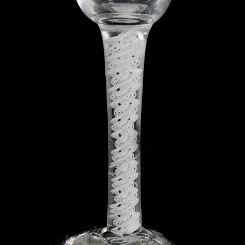 Bicchiere da vino inciso con decoro in filo bianco opaco, Inghilterra 1760 circa. - Foto 5 di 9